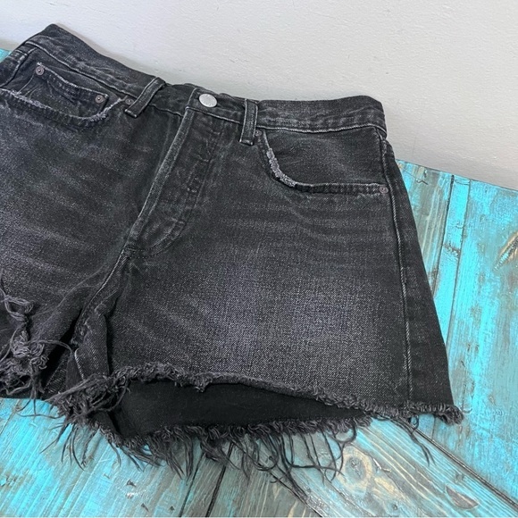 Aritzia Denim Forum The Ex Boyfriend Shorts Size 27 - Picture 4 of 13